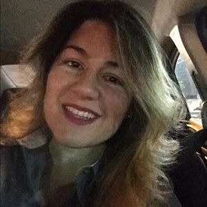 Meet your Posher, Yadira